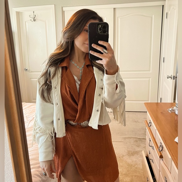 📣 SHOW Notification! GOING LIVE - Picture 4 of 5